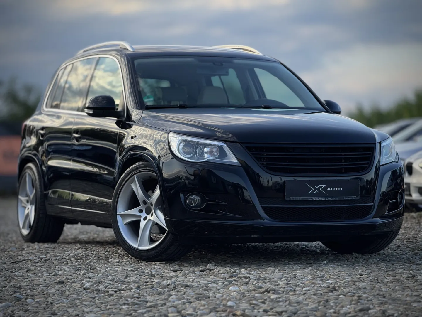 Cumpara/ Vinde online Volkswagen Tiguan 2008 SH, la cel mai bun pret pentru tine!