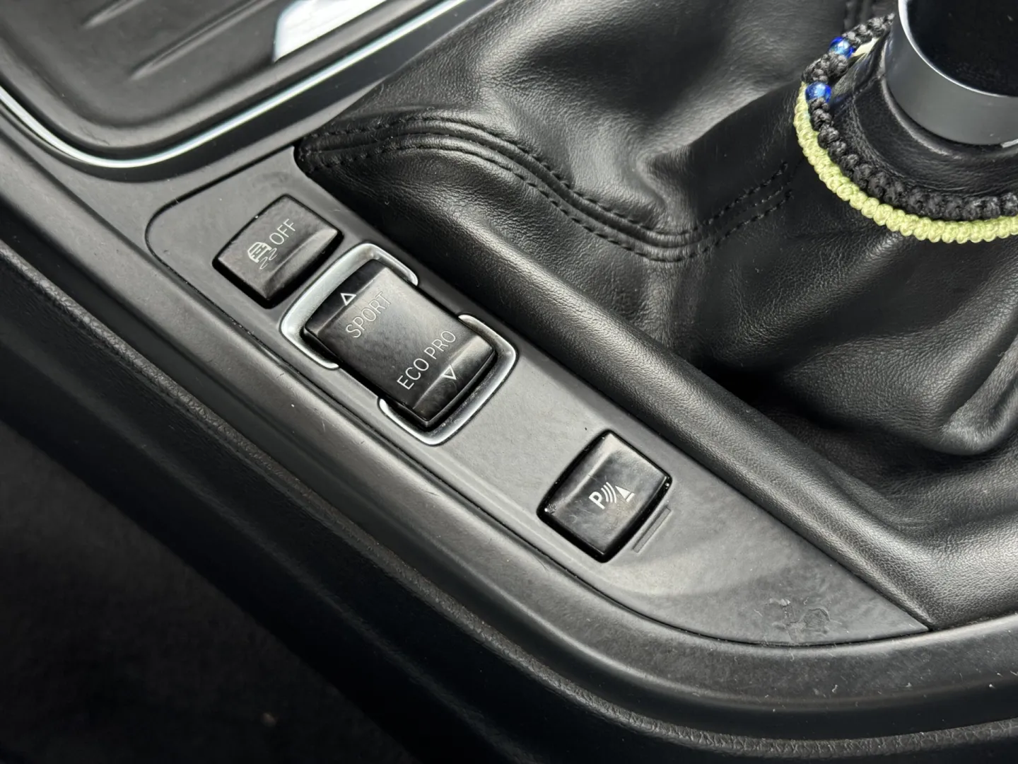 Cumpara/ Vinde online BMW 3 Series 2013 SH, la cel mai bun pret pentru tine!