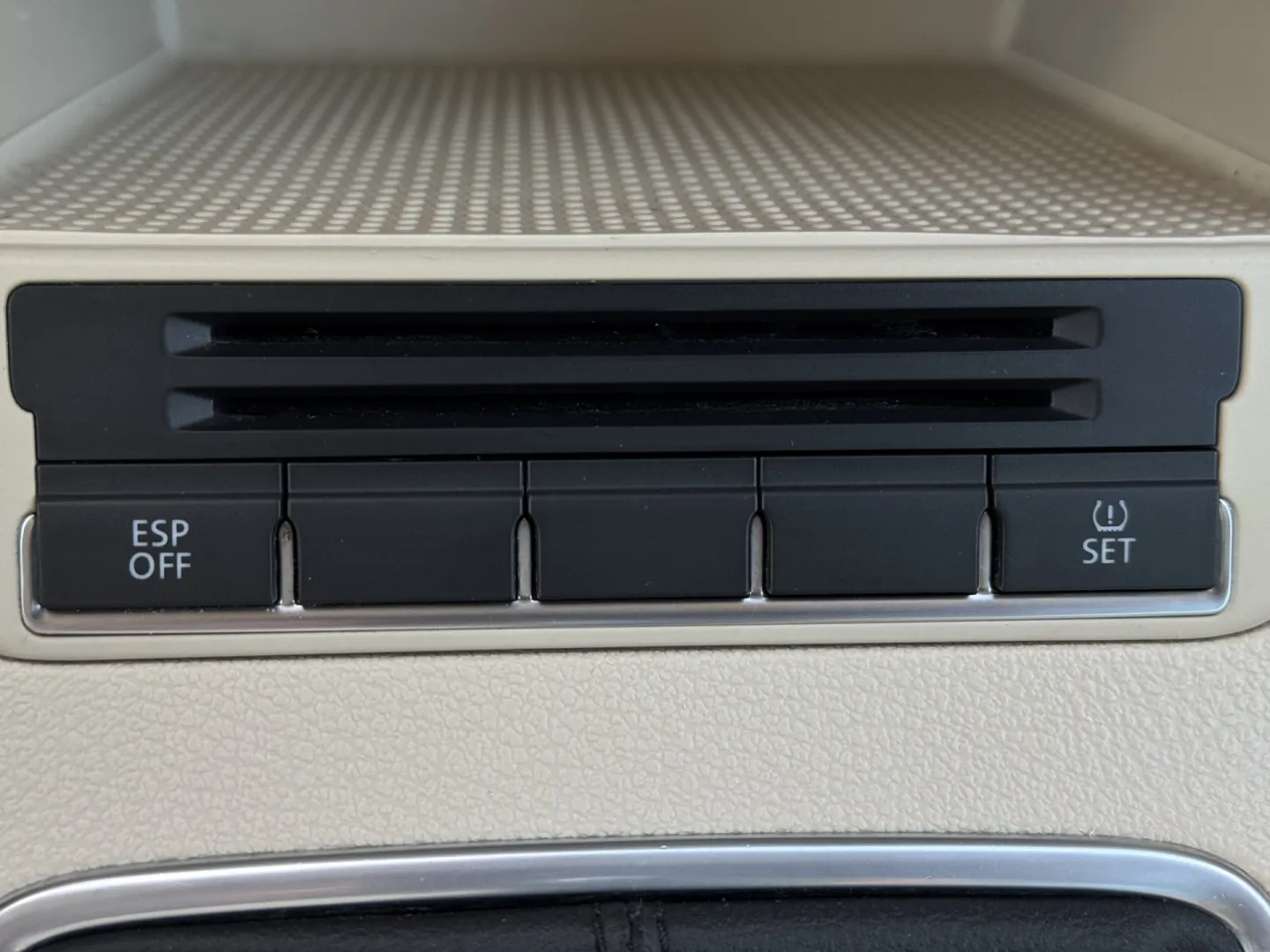 Cumpara/ Vinde online Volkswagen Tiguan 2008 SH, la cel mai bun pret pentru tine!