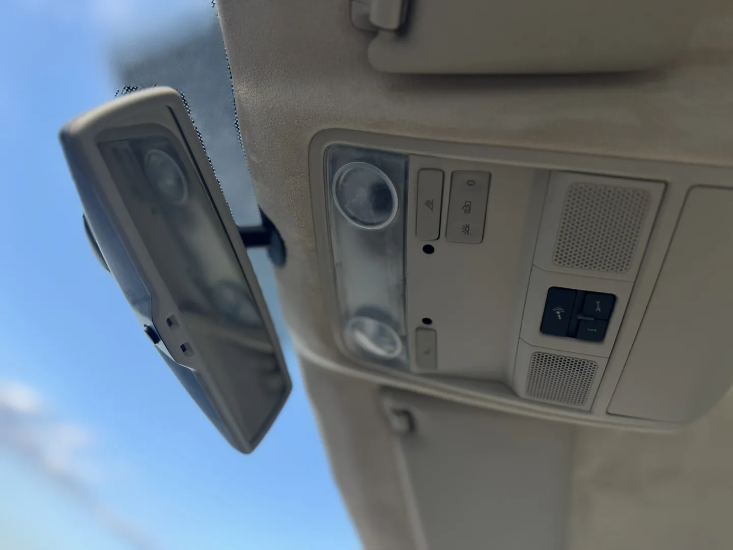 Cumpara/ Vinde online Volkswagen Tiguan 2008 SH, la cel mai bun pret pentru tine!