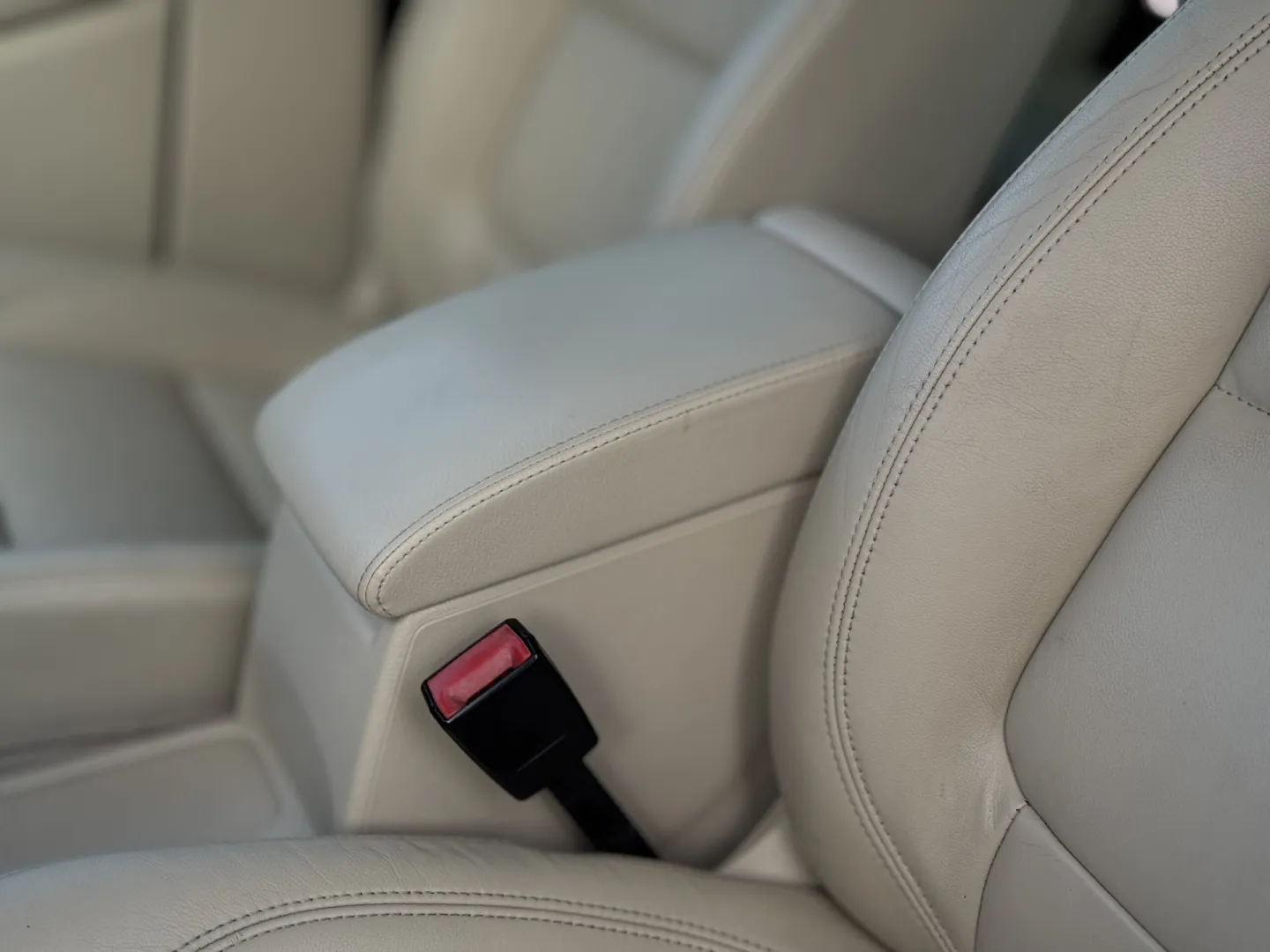 Cumpara/ Vinde online Volkswagen Tiguan 2008 SH, la cel mai bun pret pentru tine!