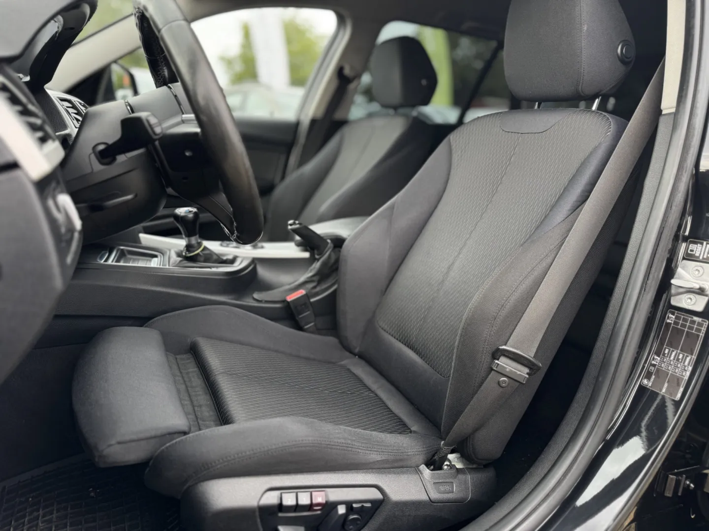 Cumpara/ Vinde online BMW 3 Series 2013 SH, la cel mai bun pret pentru tine!