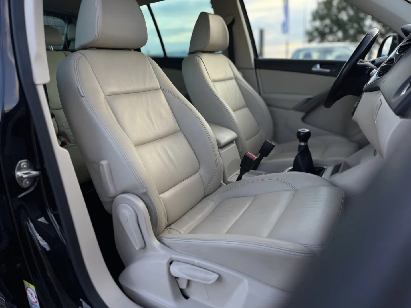Cumpara/ Vinde online Volkswagen Tiguan 2008 SH, la cel mai bun pret pentru tine!