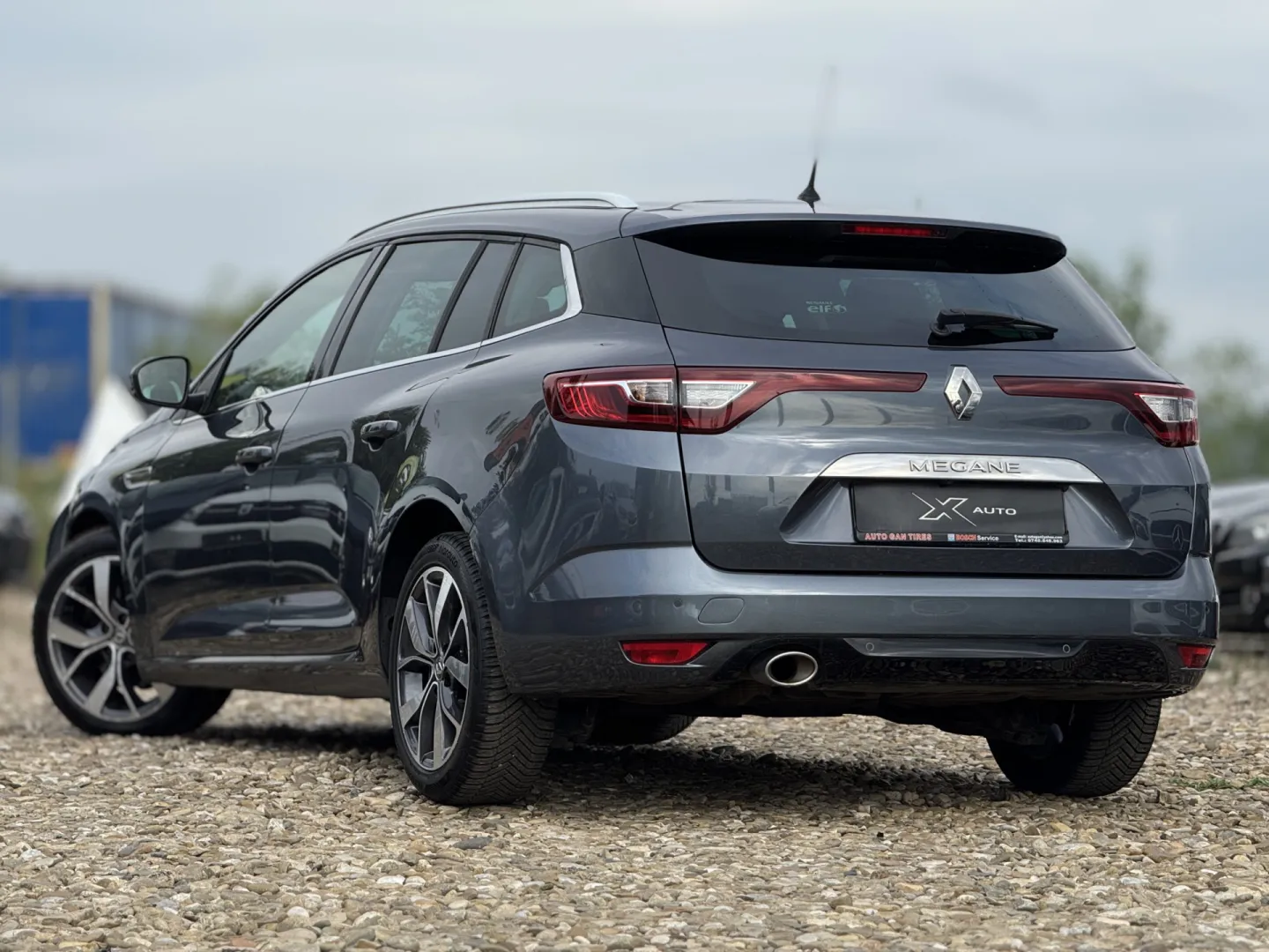 Cumpara/ Vinde online Renault  Megane 2017 SH, la cel mai bun pret pentru tine!