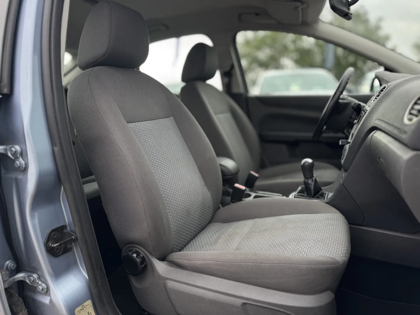 Cumpara/ Vinde online Ford Focus 2005 SH, la cel mai bun pret pentru tine!