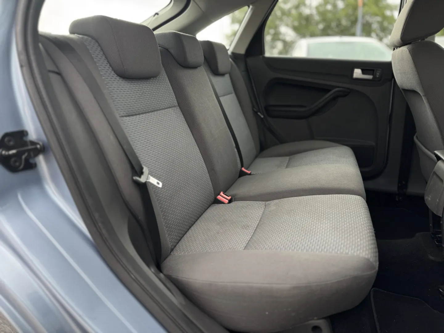 Cumpara/ Vinde online Ford Focus 2005 SH, la cel mai bun pret pentru tine!