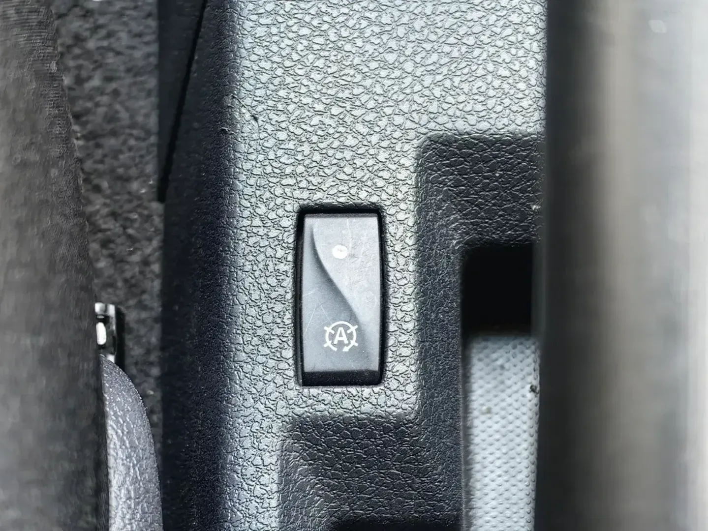 Cumpara/ Vinde online Dacia Logan 2020 SH, la cel mai bun pret pentru tine!