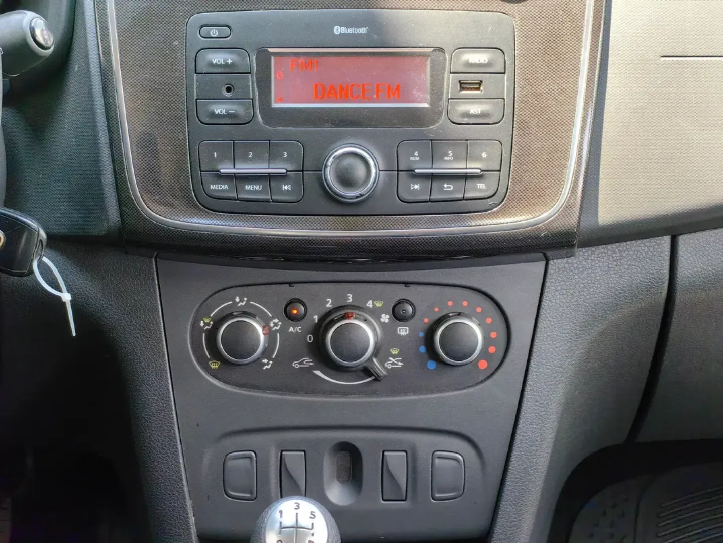 Cumpara/ Vinde online Dacia Logan 2020 SH, la cel mai bun pret pentru tine!