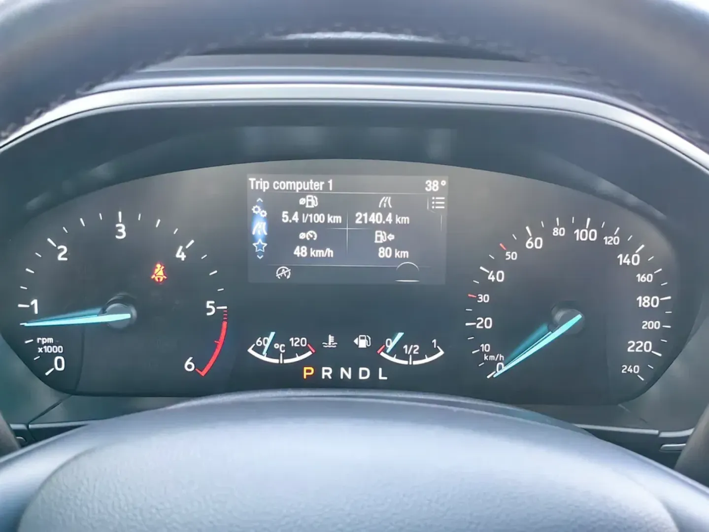 Cumpara/ Vinde online Ford Focus 2022 SH, la cel mai bun pret pentru tine!
