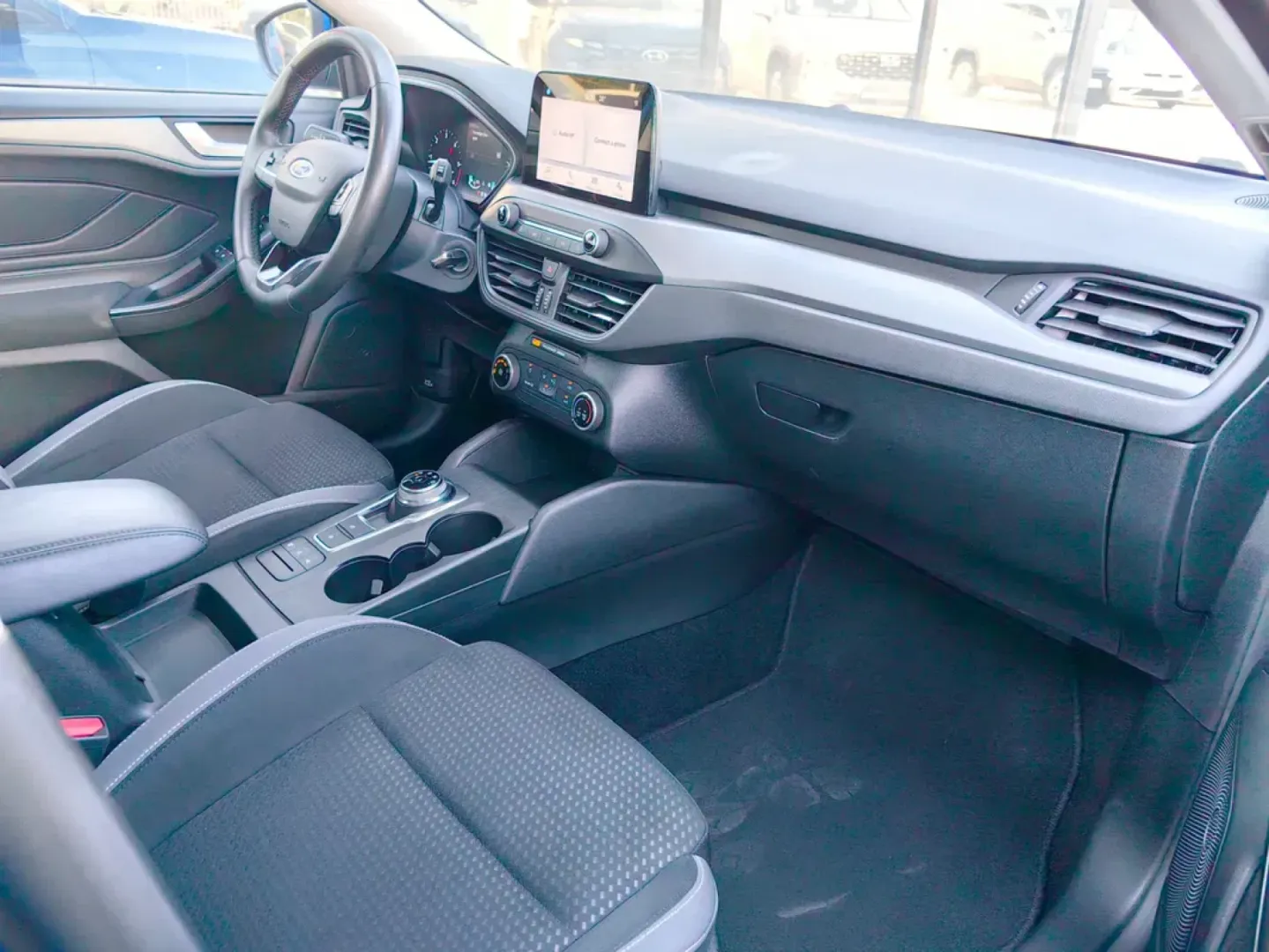 Cumpara/ Vinde online Ford Focus 2022 SH, la cel mai bun pret pentru tine!
