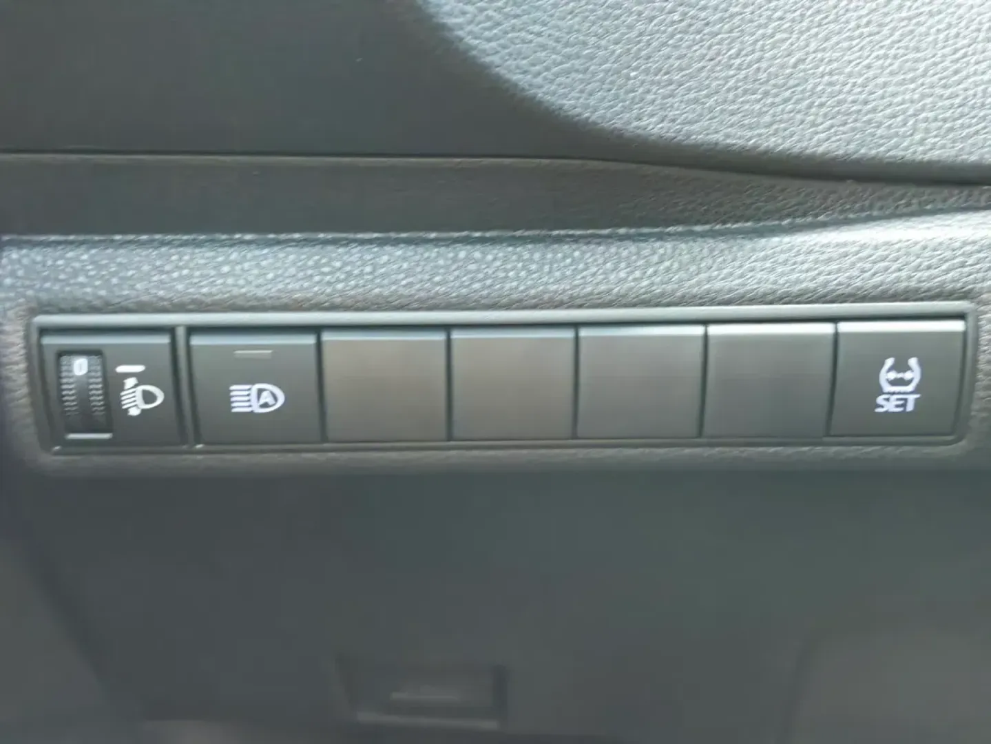 Cumpara/ Vinde online Toyota Corolla 2021 SH, la cel mai bun pret pentru tine!