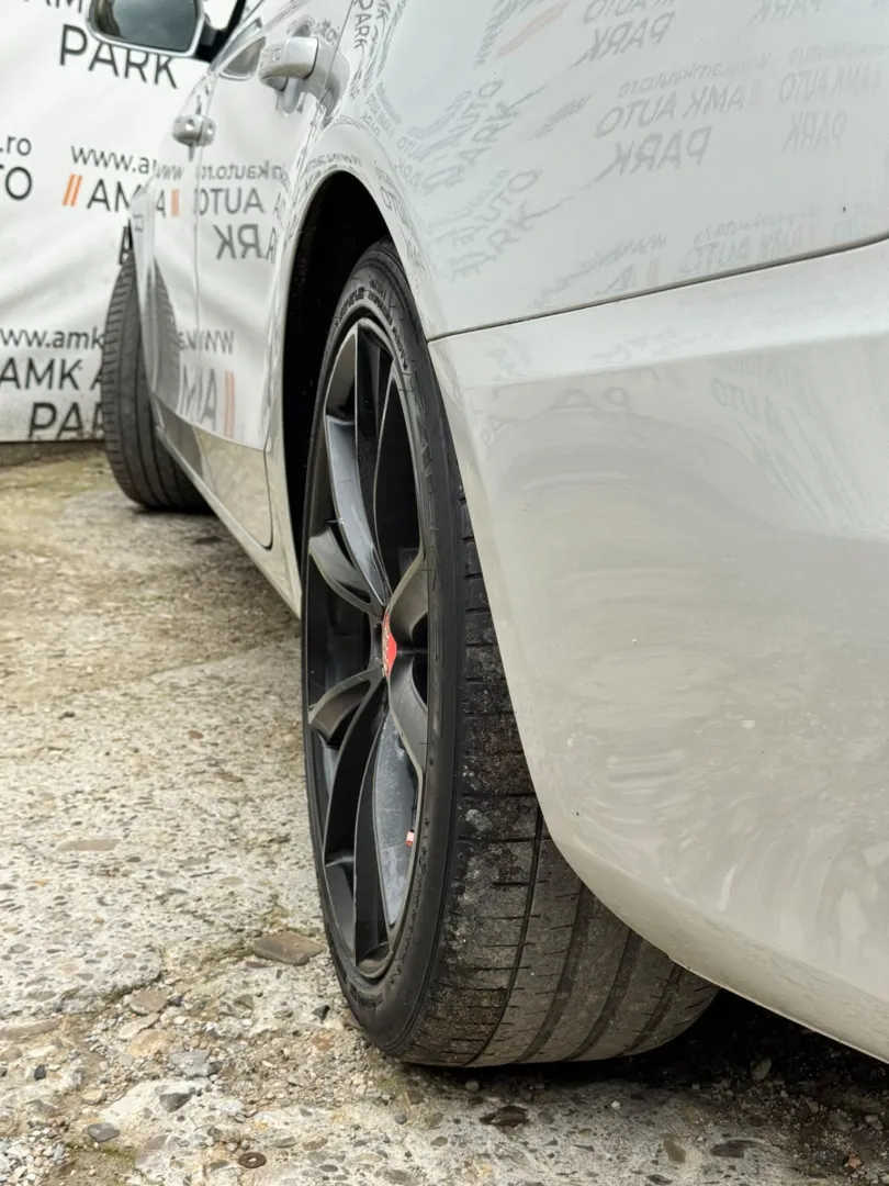 Cumpara/ Vinde online Audi A4 2009 SH, la cel mai bun pret pentru tine!