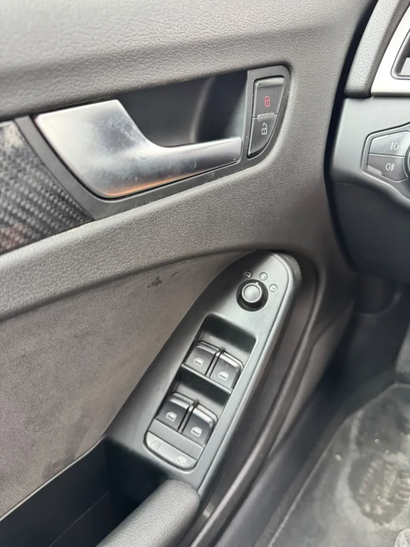 Cumpara/ Vinde online Audi A4 2009 SH, la cel mai bun pret pentru tine!