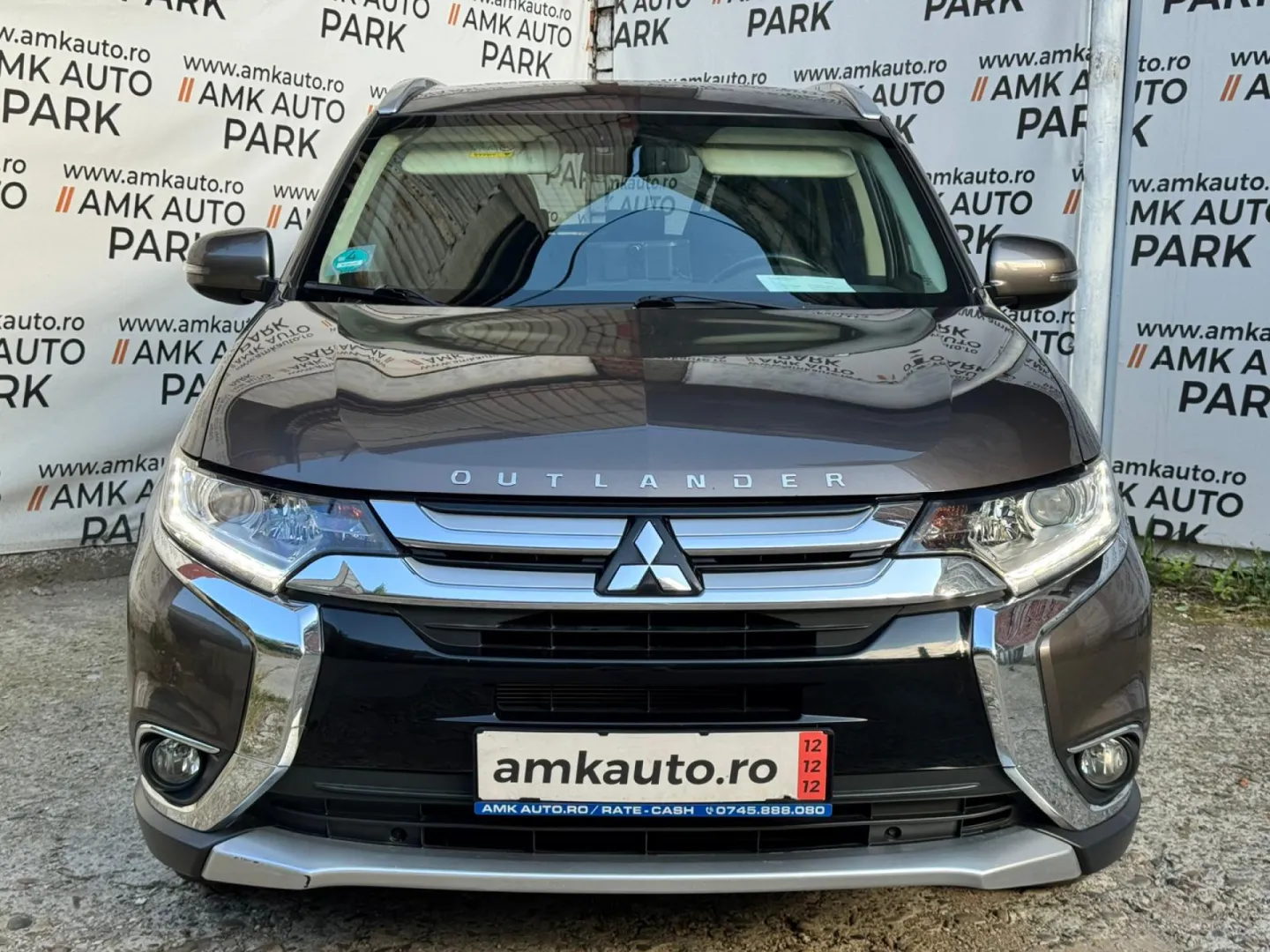 Cumpara/ Vinde online Mitsubishi Outlander 2017 SH, la cel mai bun pret pentru tine!