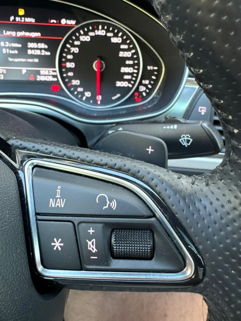 Cumpara/ Vinde online Audi A6 2014 SH, la cel mai bun pret pentru tine!