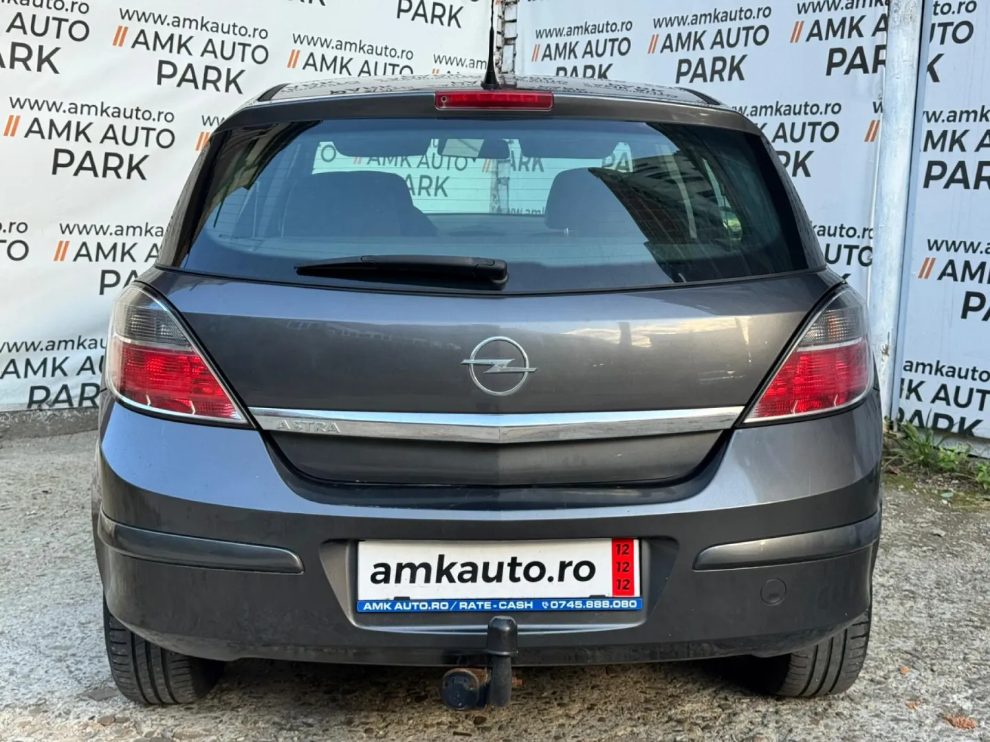 Cumpara/ Vinde online Opel Astra 2009 SH, la cel mai bun pret pentru tine!