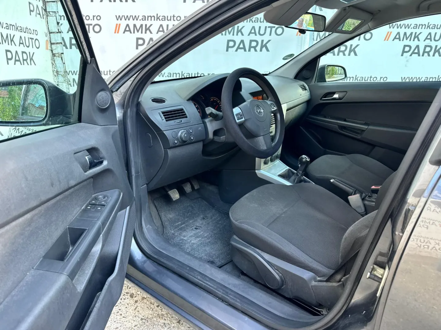 Cumpara/ Vinde online Opel Astra 2009 SH, la cel mai bun pret pentru tine!