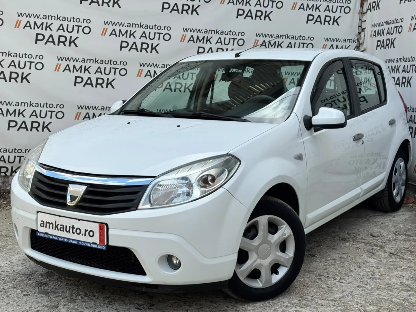 Cumpara/ Vinde online Dacia Sandero 2011 SH, la cel mai bun pret pentru tine!
