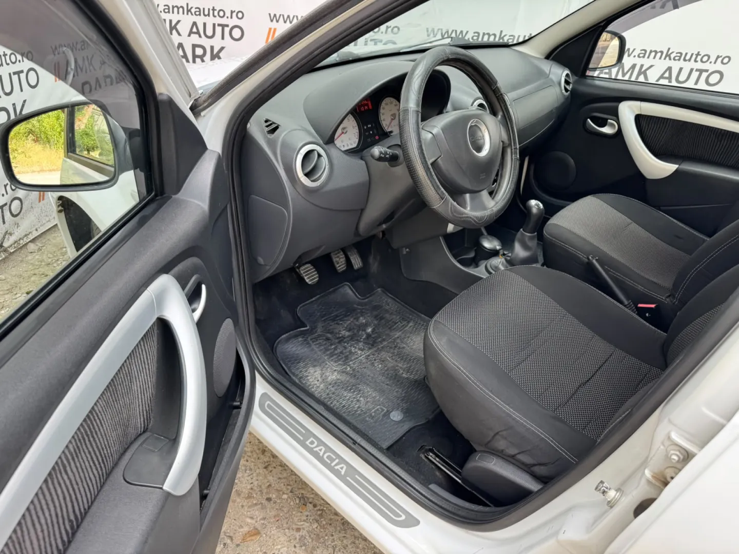 Cumpara/ Vinde online Dacia Sandero 2011 SH, la cel mai bun pret pentru tine!