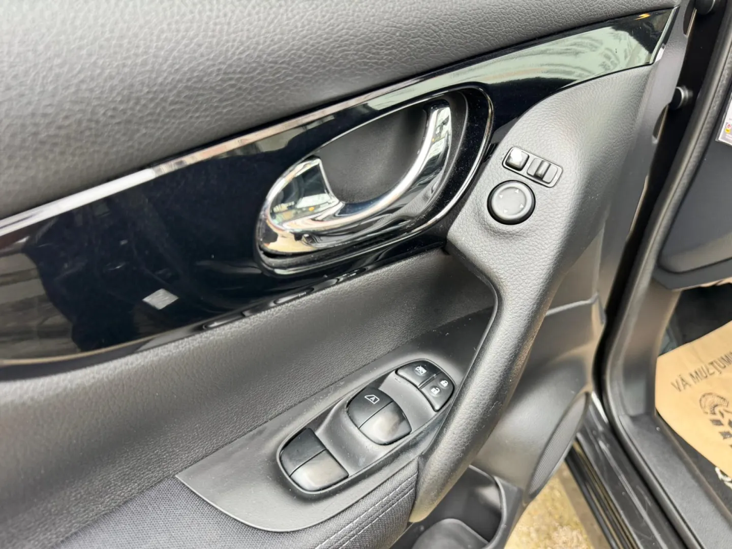 Cumpara/ Vinde online Nissan Qashqai 2014 SH, la cel mai bun pret pentru tine!