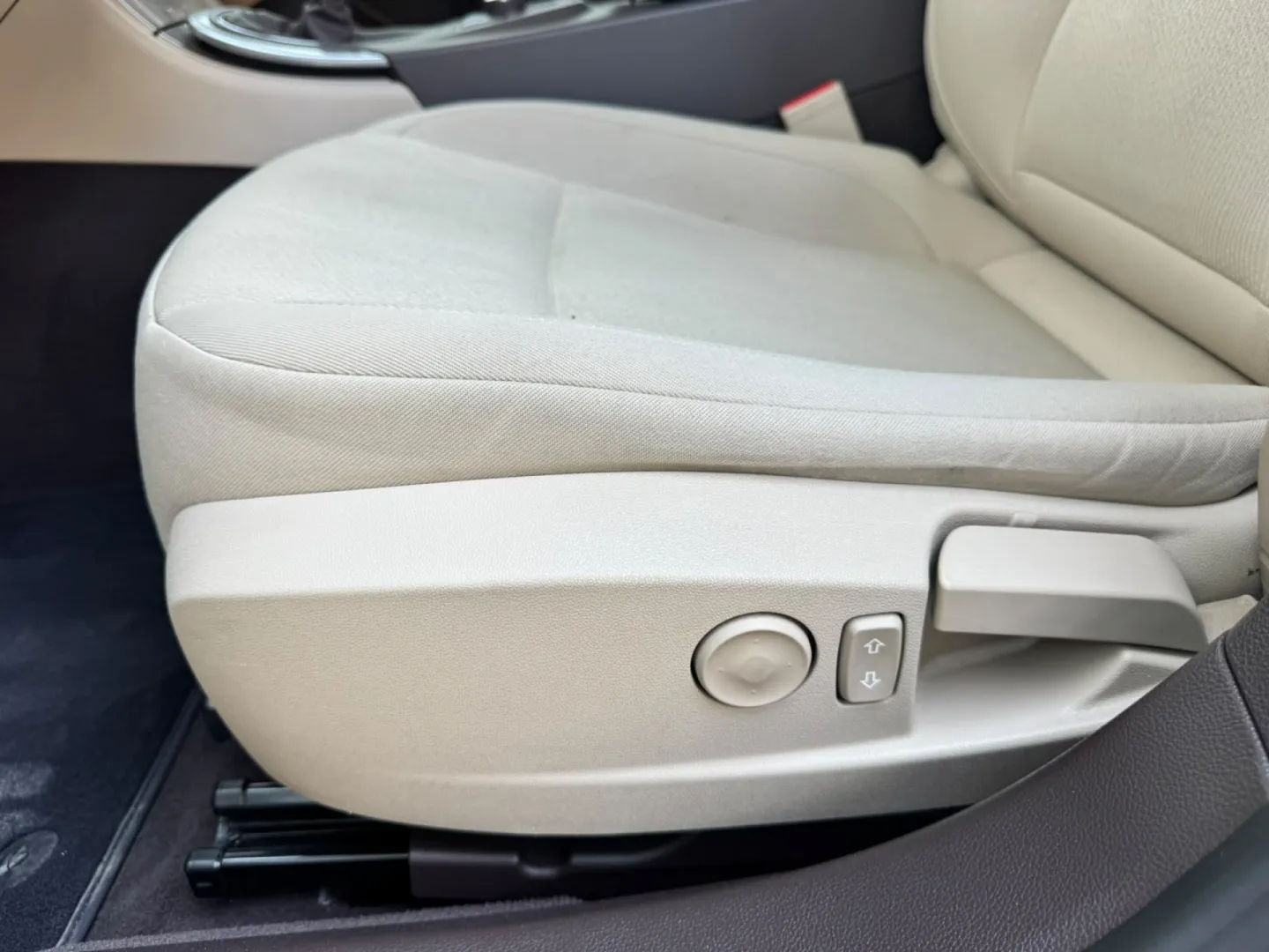 Cumpara/ Vinde online Opel Insignia 2013 SH, la cel mai bun pret pentru tine!