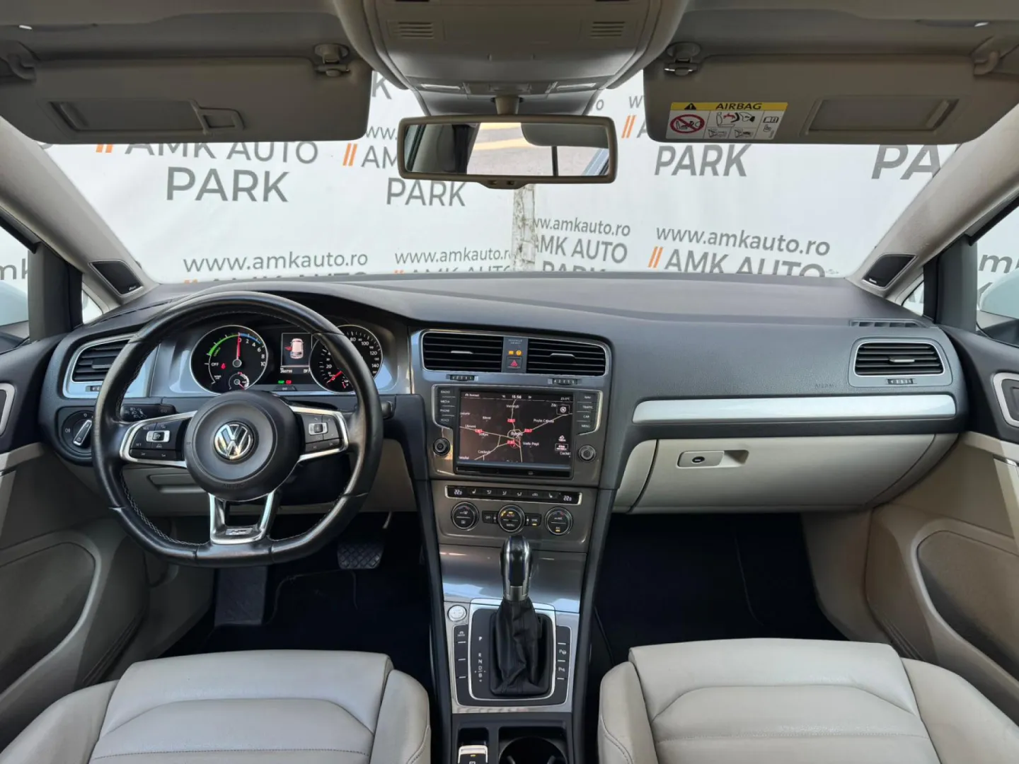 Cumpara/ Vinde online Volkswagen Golf 2015 SH, la cel mai bun pret pentru tine!