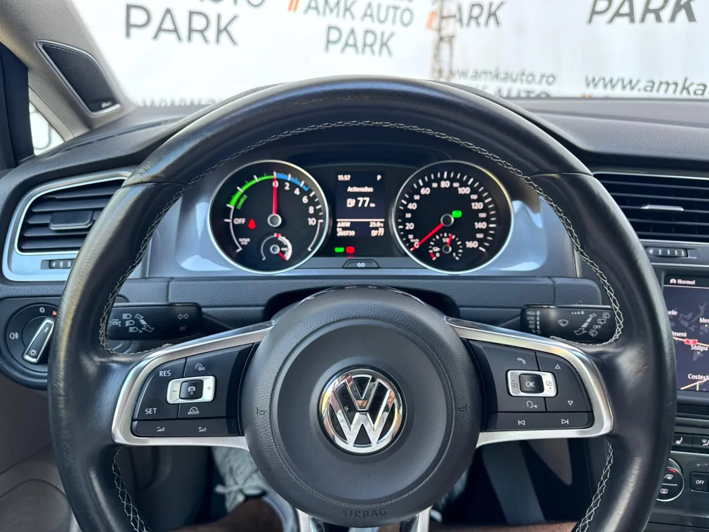 Cumpara/ Vinde online Volkswagen Golf 2015 SH, la cel mai bun pret pentru tine!