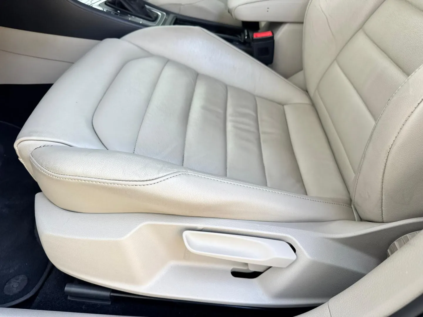 Cumpara/ Vinde online Volkswagen Golf 2015 SH, la cel mai bun pret pentru tine!