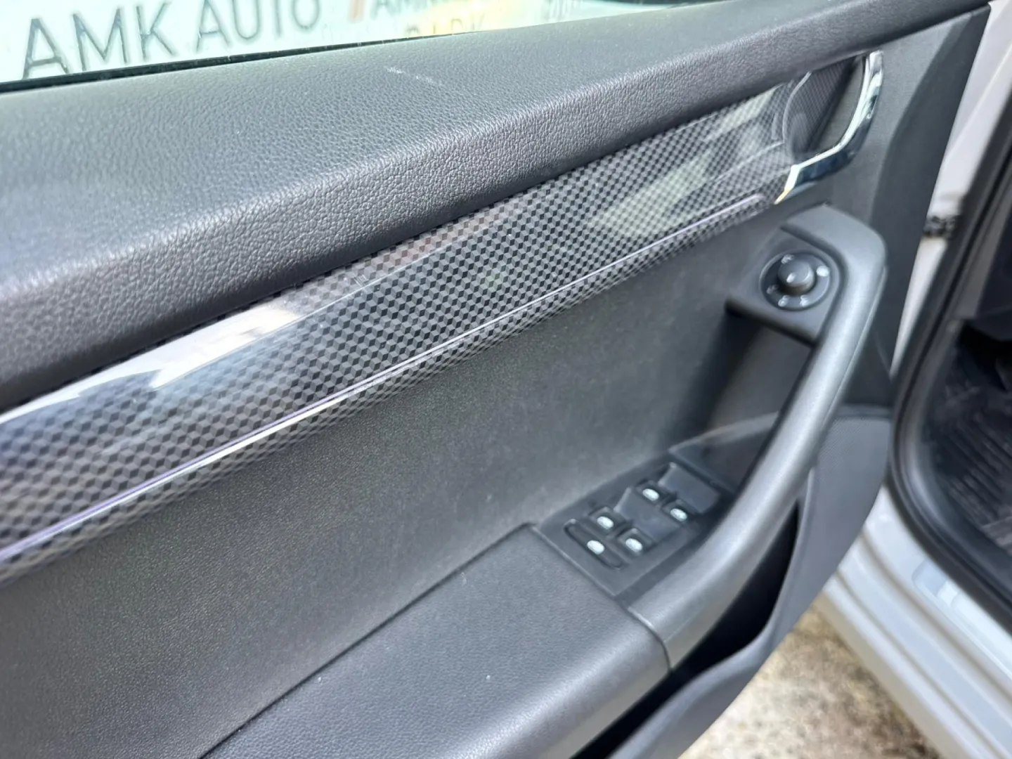 Cumpara/ Vinde online Skoda Octavia 2017 SH, la cel mai bun pret pentru tine!