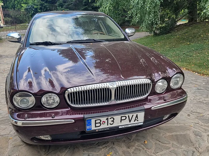 Cumpără / Vinde Jaguar Daimler 2006 SH, la cel mai bun pret pentru tine!