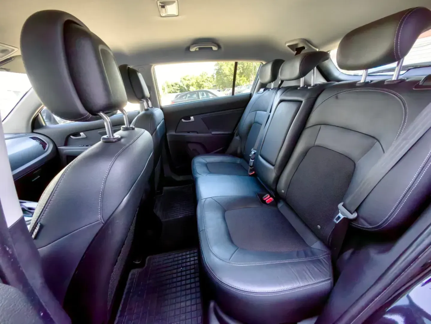 Cumpara/ Vinde online Kia Sportage 2015 SH, la cel mai bun pret pentru tine!