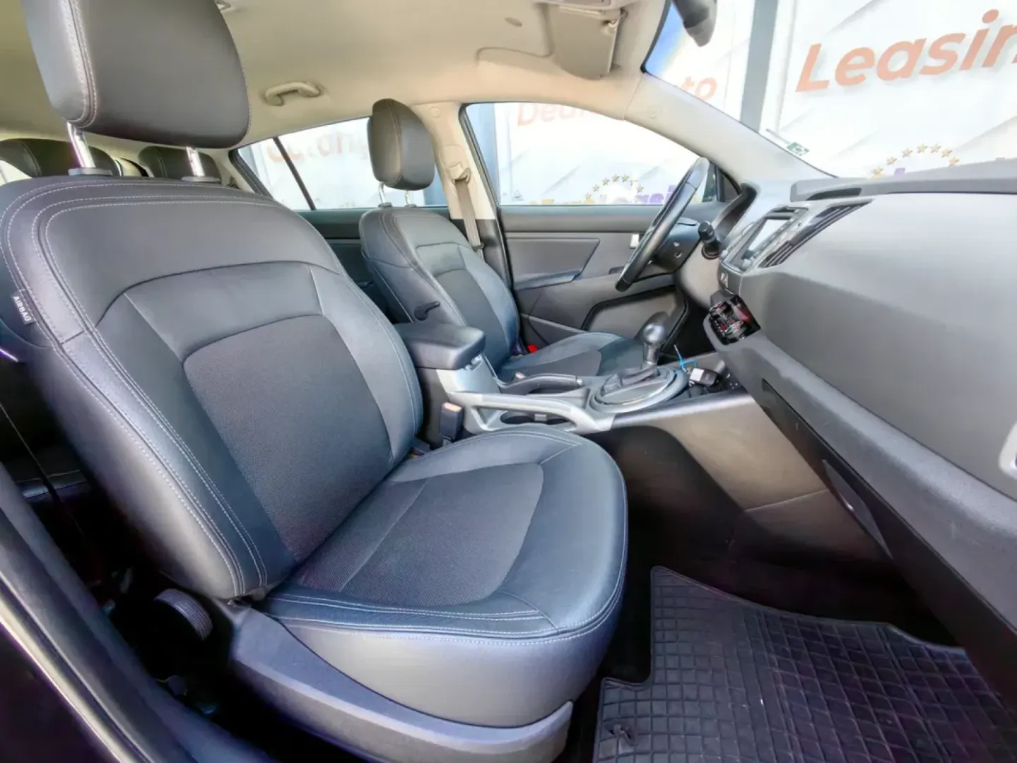 Cumpara/ Vinde online Kia Sportage 2015 SH, la cel mai bun pret pentru tine!
