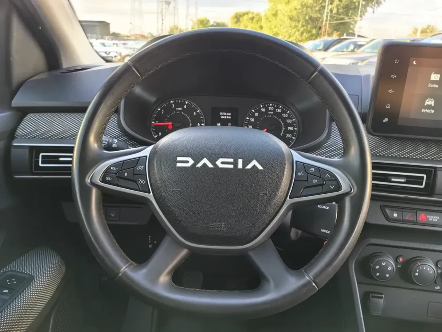 Cumpara/ Vinde online Dacia Sandero 2023 SH, la cel mai bun pret pentru tine!