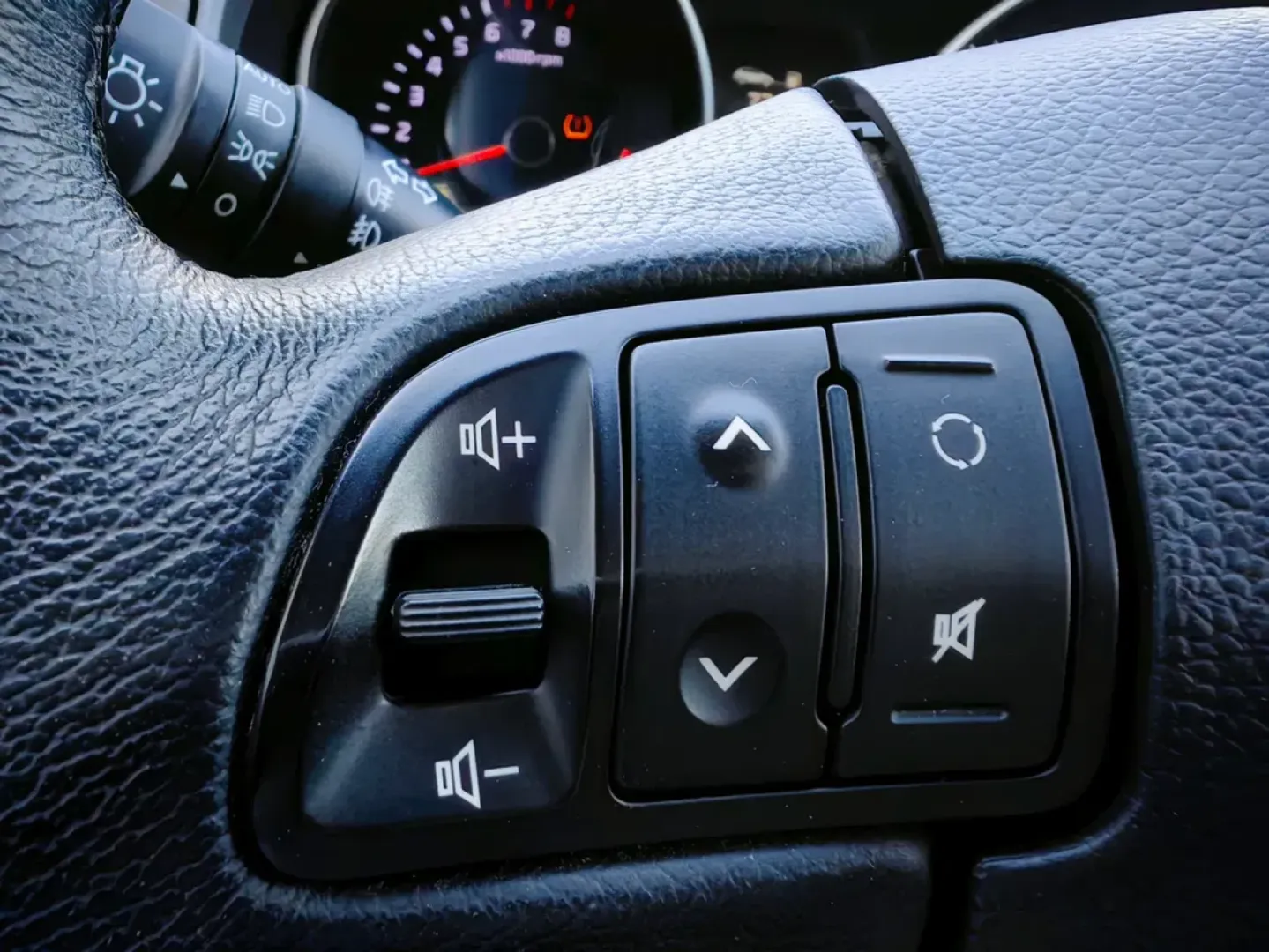 Cumpara/ Vinde online Kia Sportage 2015 SH, la cel mai bun pret pentru tine!