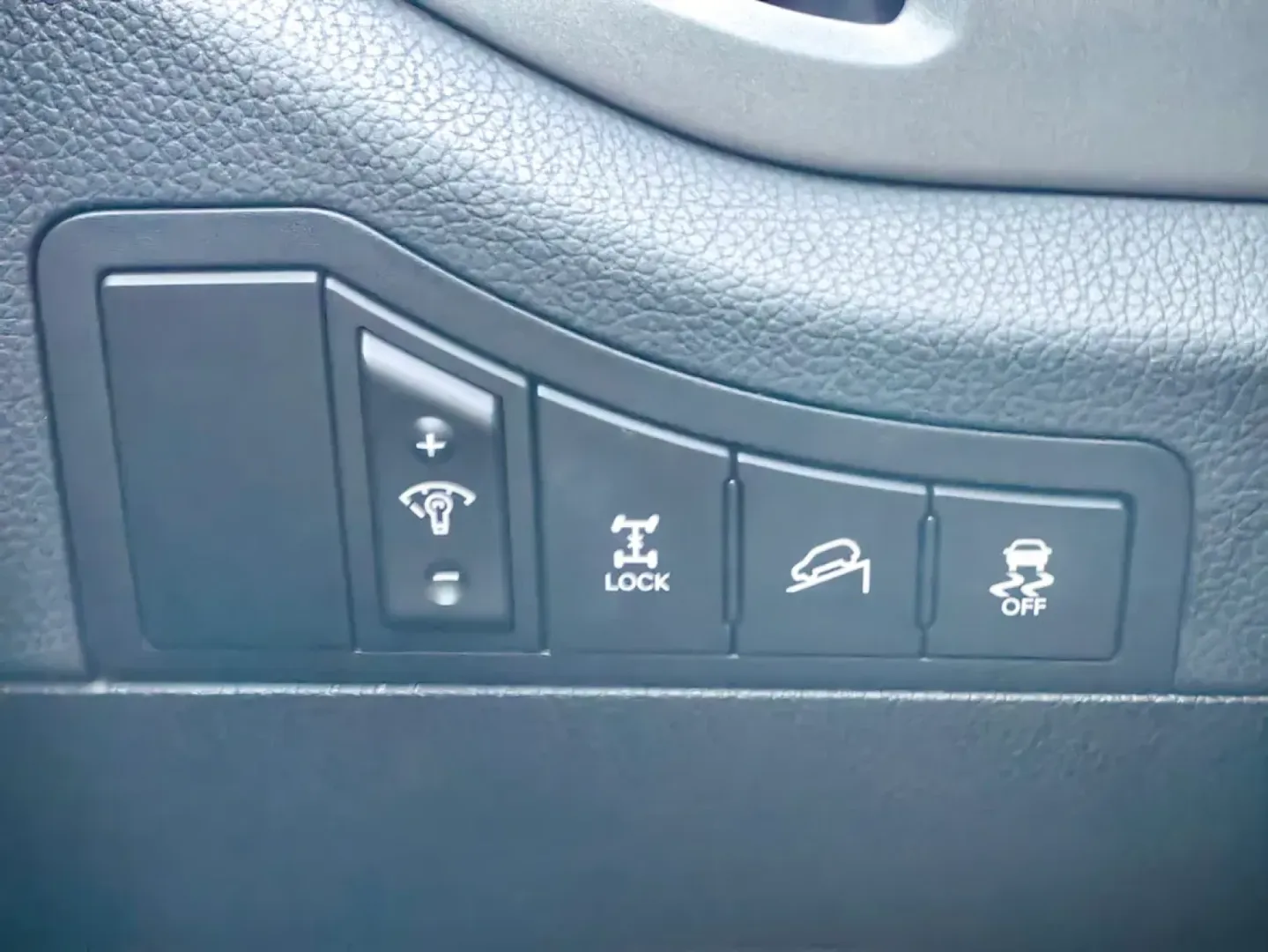 Cumpara/ Vinde online Kia Sportage 2015 SH, la cel mai bun pret pentru tine!