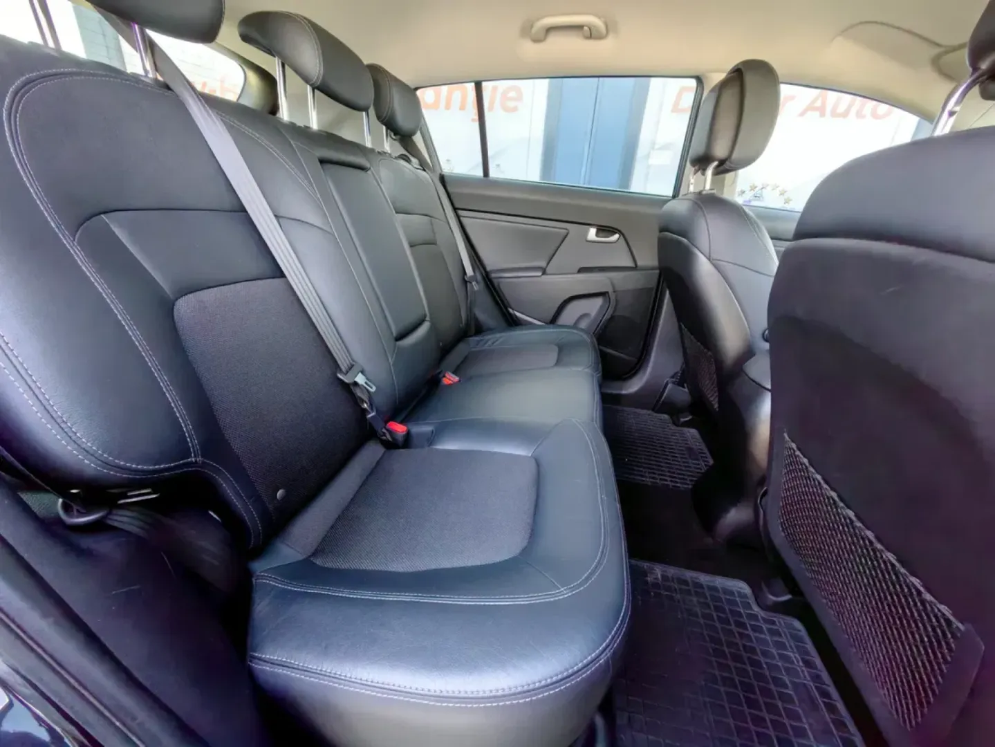 Cumpara/ Vinde online Kia Sportage 2015 SH, la cel mai bun pret pentru tine!