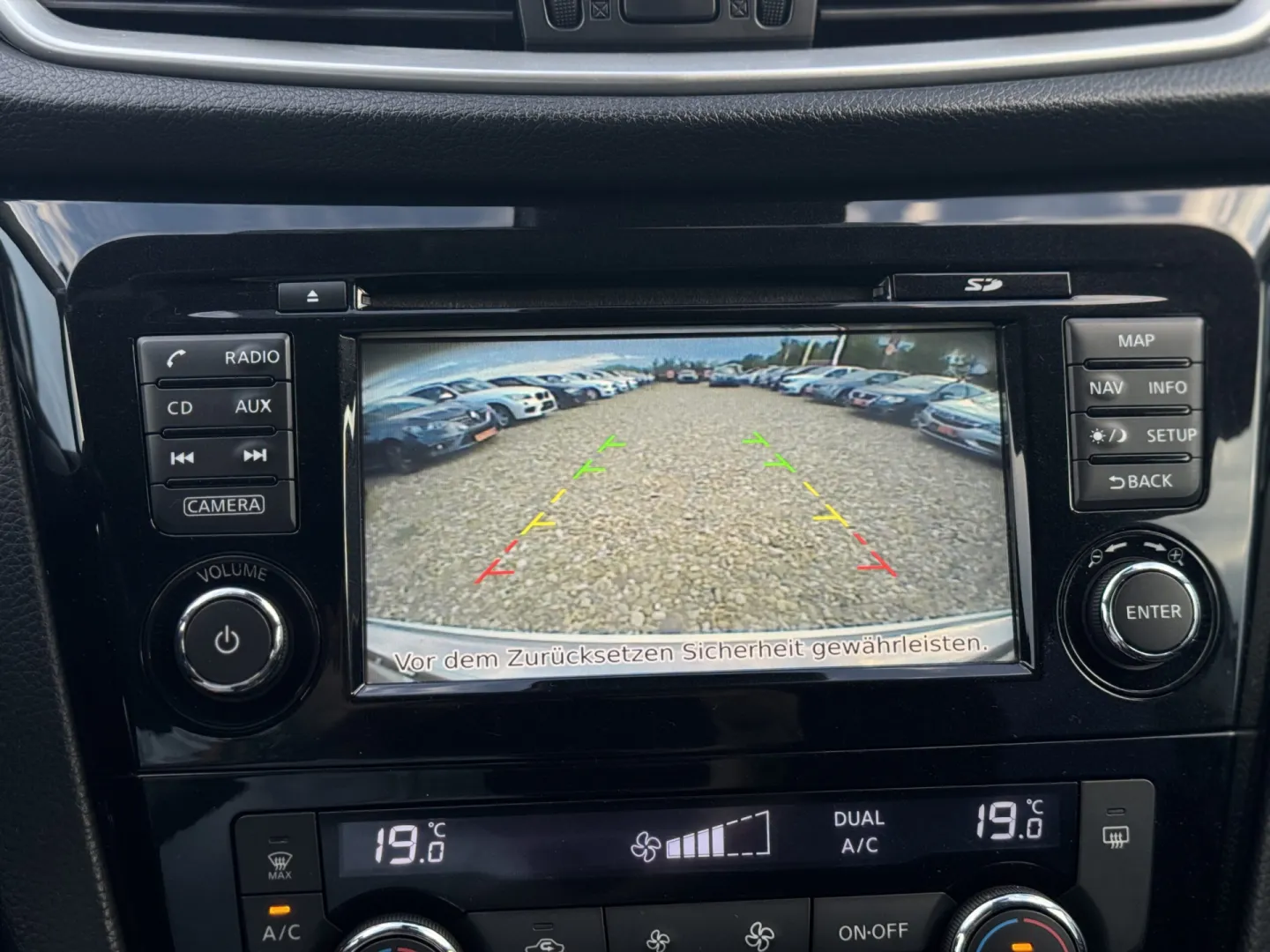 Cumpara/ Vinde online Nissan Qashqai 2014 SH, la cel mai bun pret pentru tine!