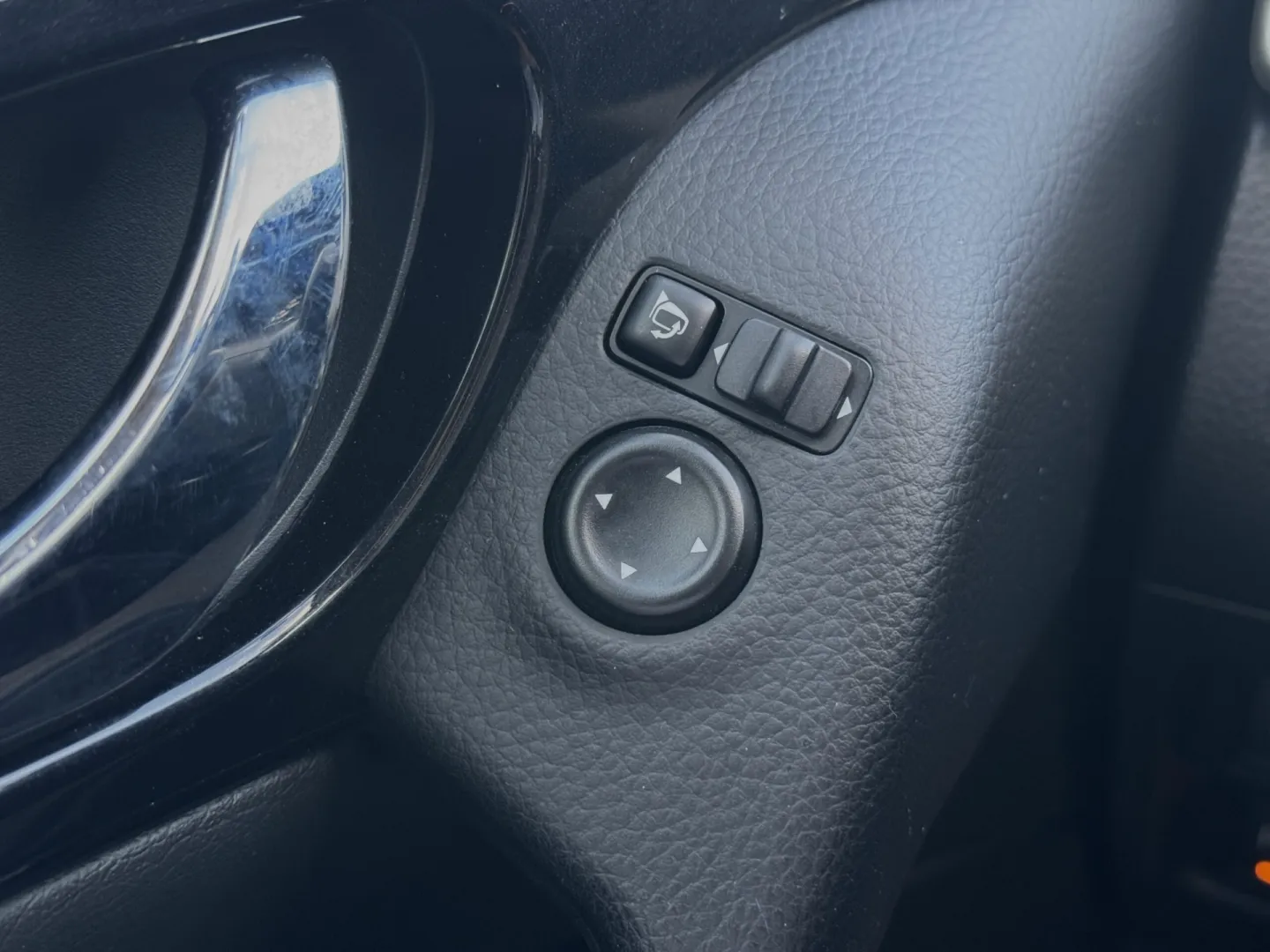 Cumpara/ Vinde online Nissan Qashqai 2014 SH, la cel mai bun pret pentru tine!