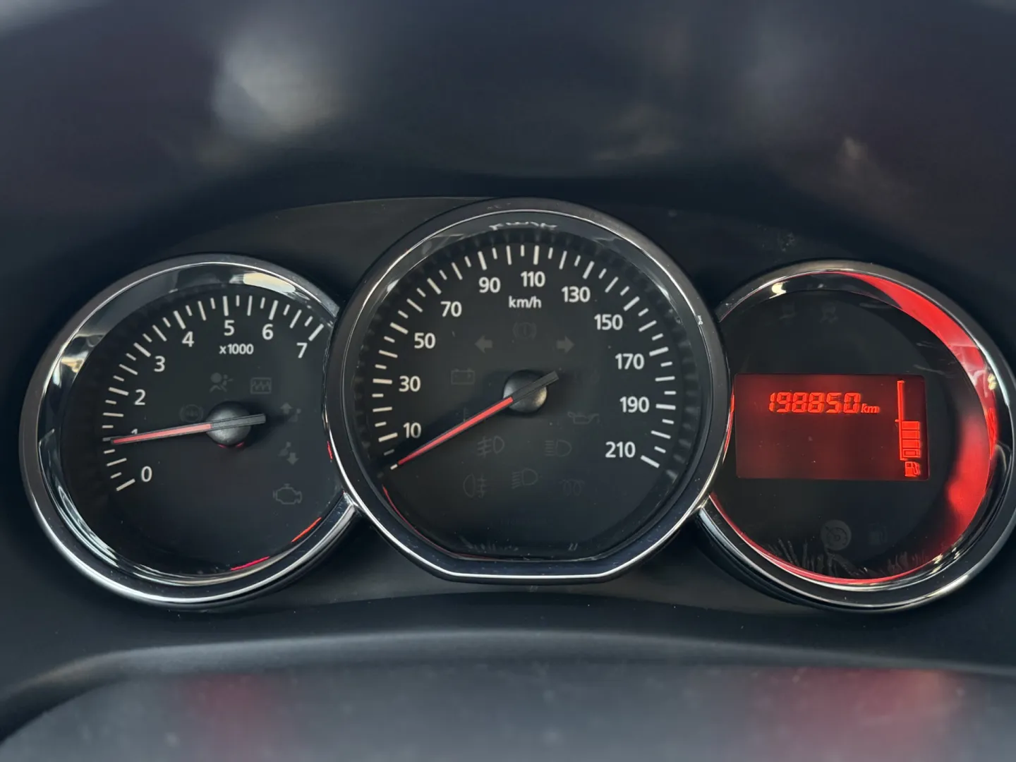 Cumpara/ Vinde online Dacia Sandero 2016 SH, la cel mai bun pret pentru tine!