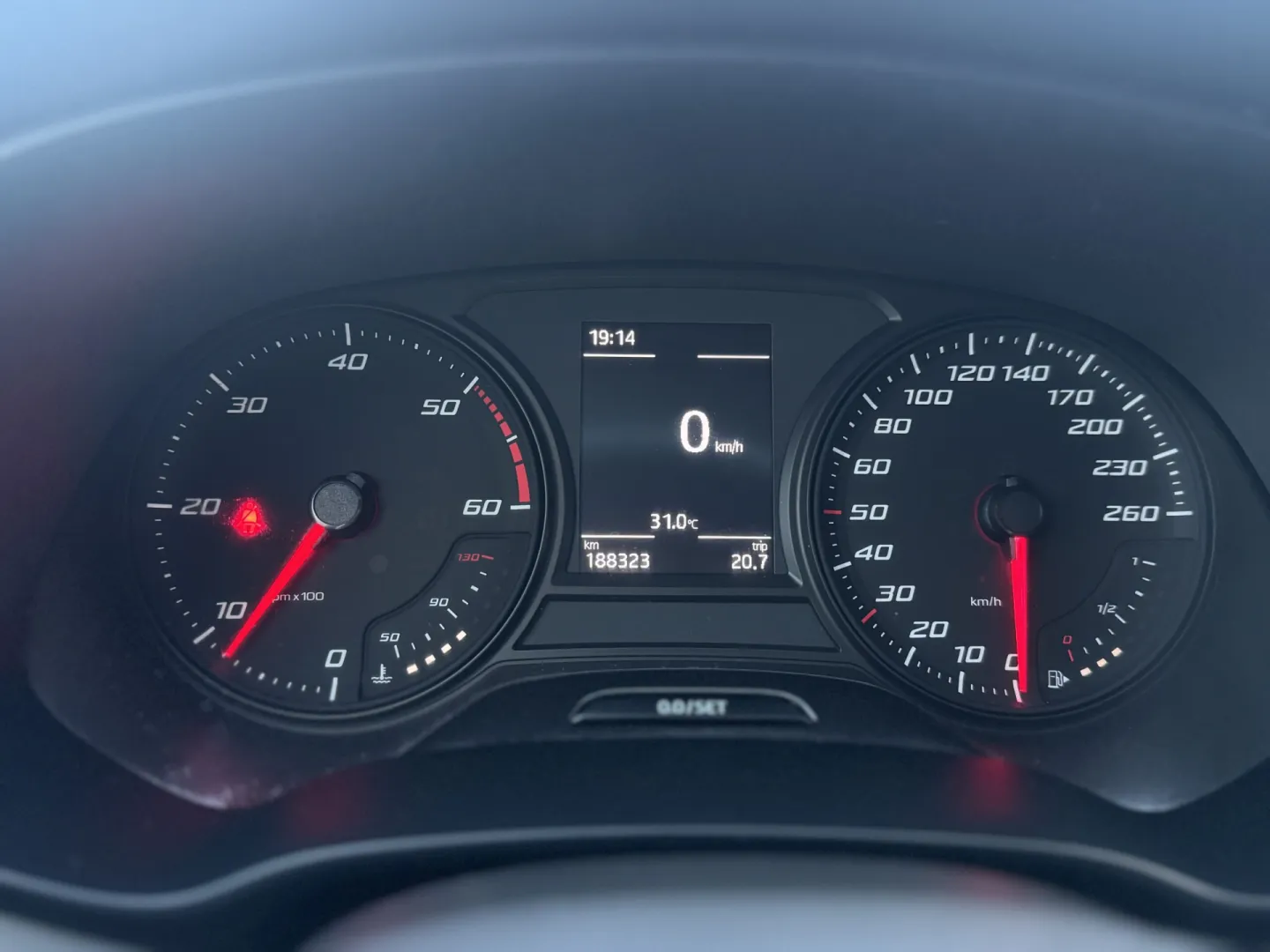 Cumpara/ Vinde online Seat Leon 2015 SH, la cel mai bun pret pentru tine!