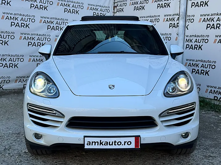 Cumpără / Vinde Porsche Cayenne 2014 SH, la cel mai bun pret pentru tine!