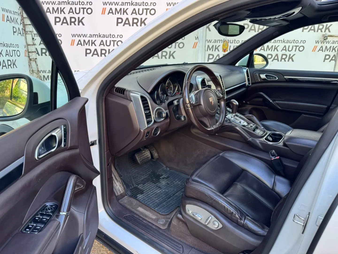 Cumpara/ Vinde online Porsche Cayenne 2014 SH, la cel mai bun pret pentru tine!