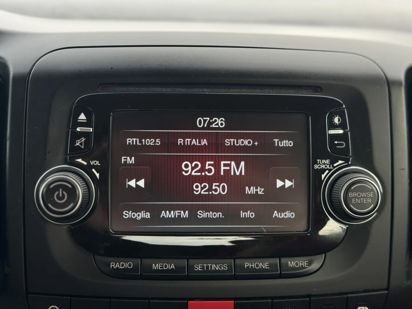 Cumpara/ Vinde online Fiat 500 2014 SH, la cel mai bun pret pentru tine!
