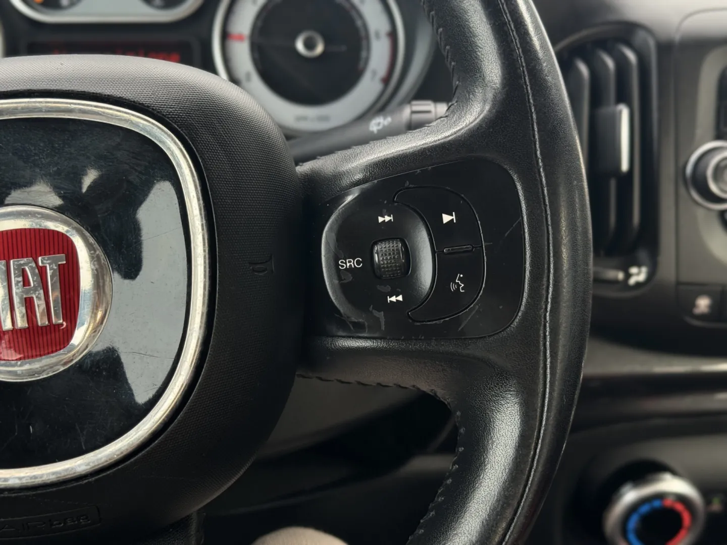 Cumpara/ Vinde online Fiat 500 2014 SH, la cel mai bun pret pentru tine!