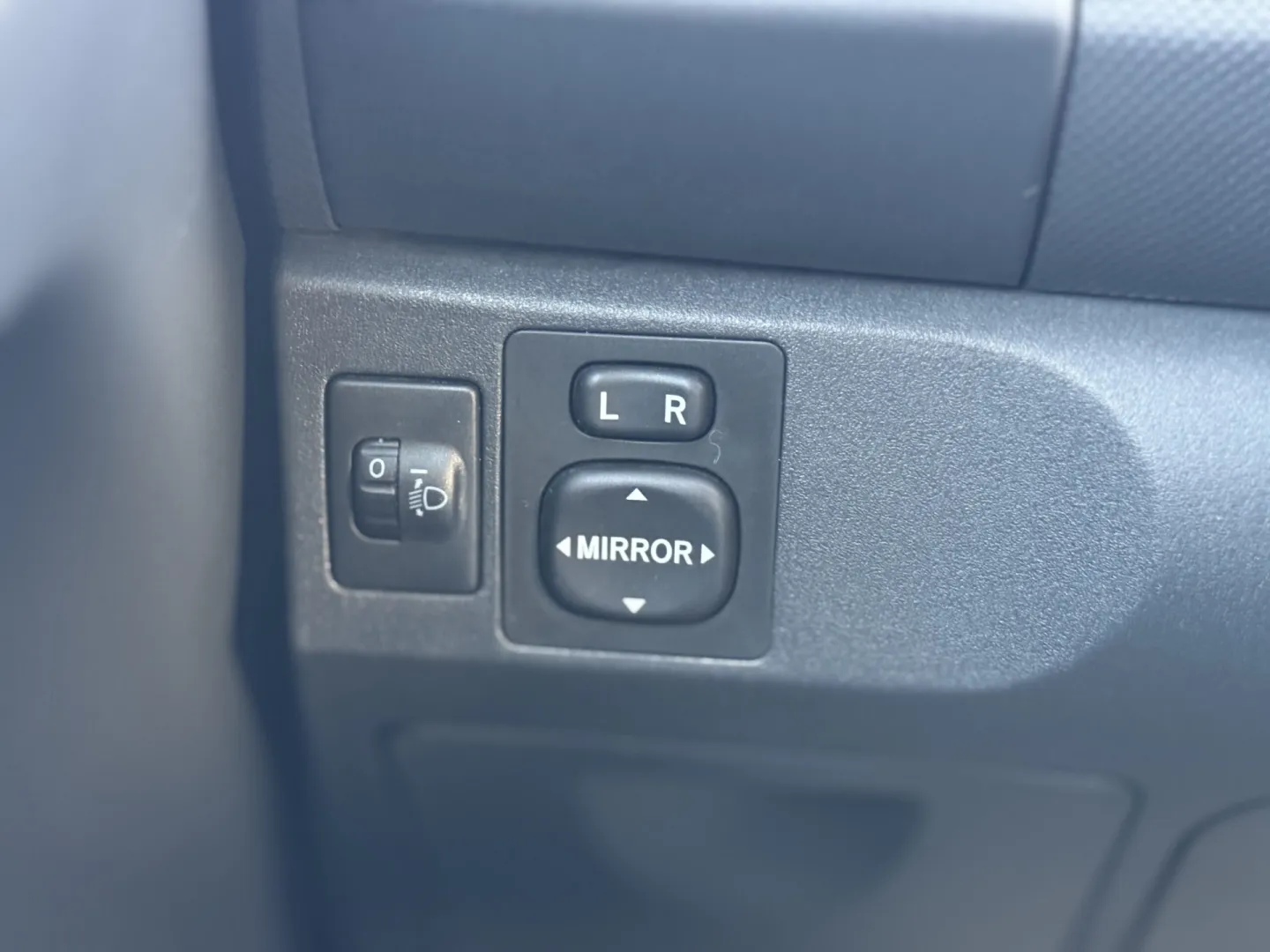 Cumpara/ Vinde online Toyota Yaris 2008 SH, la cel mai bun pret pentru tine!