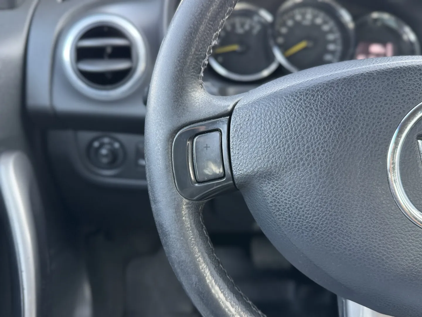 Cumpara/ Vinde online Dacia Sandero 2016 SH, la cel mai bun pret pentru tine!