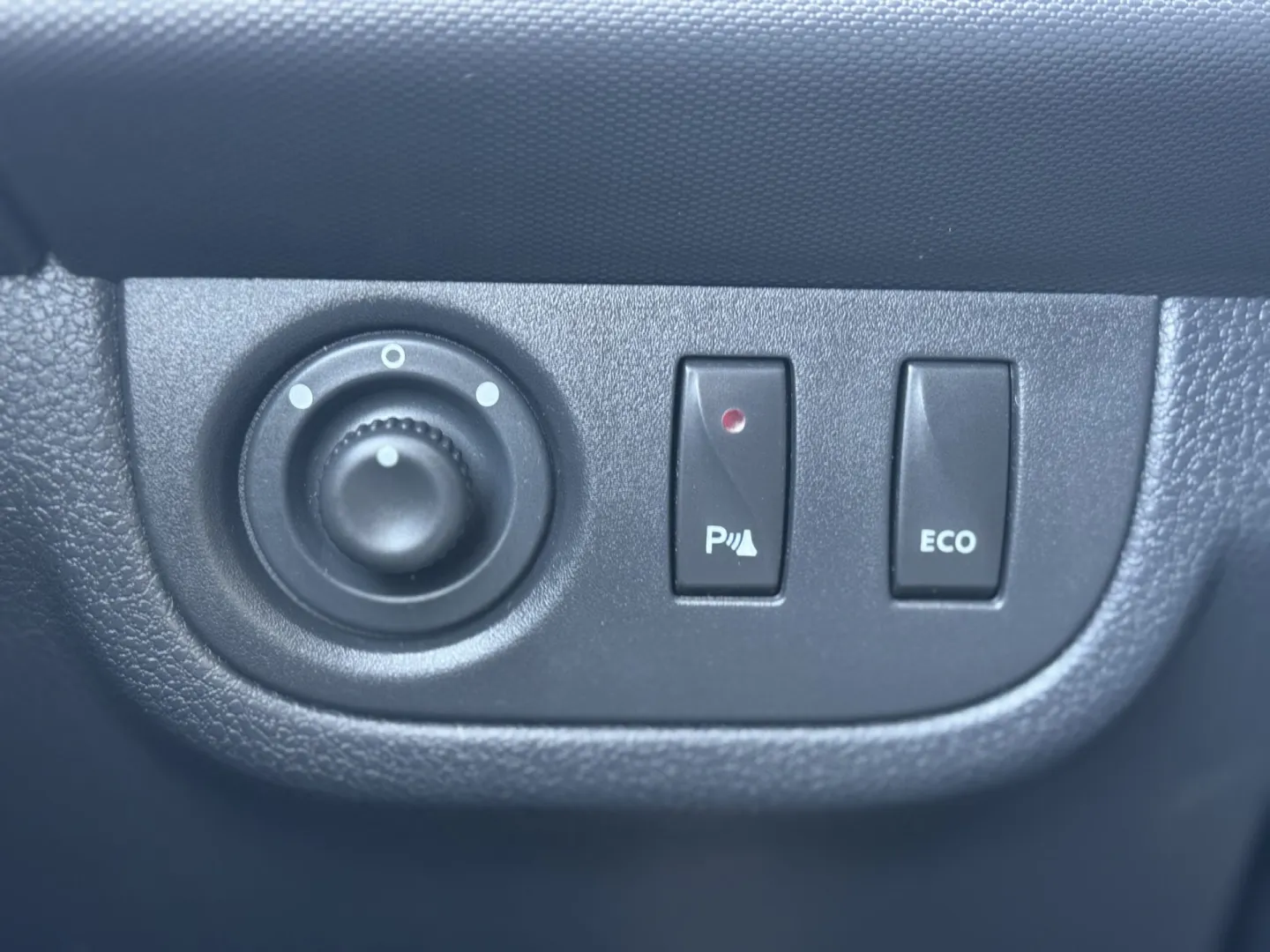 Cumpara/ Vinde online Dacia Sandero 2016 SH, la cel mai bun pret pentru tine!