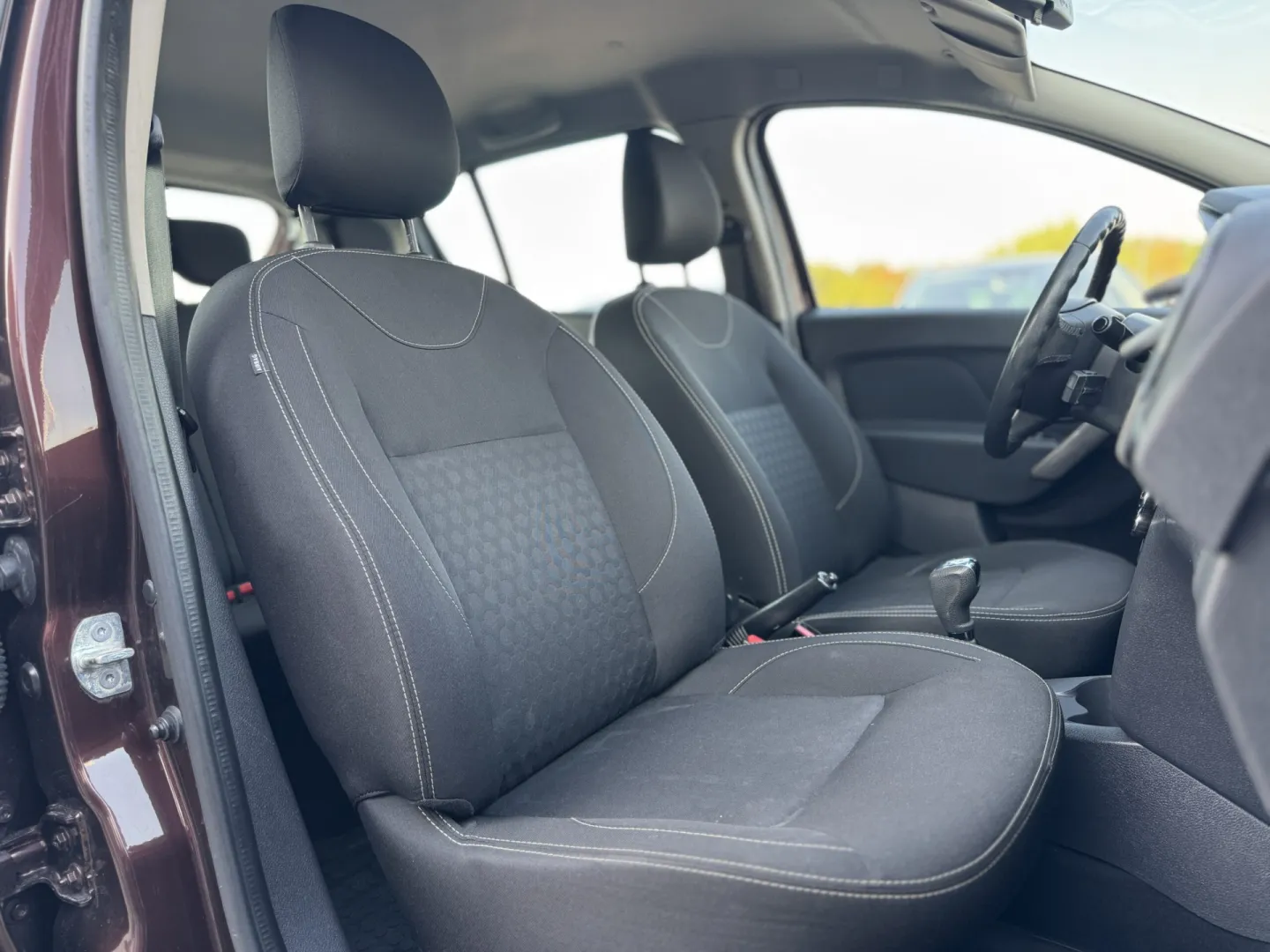 Cumpara/ Vinde online Dacia Sandero 2016 SH, la cel mai bun pret pentru tine!