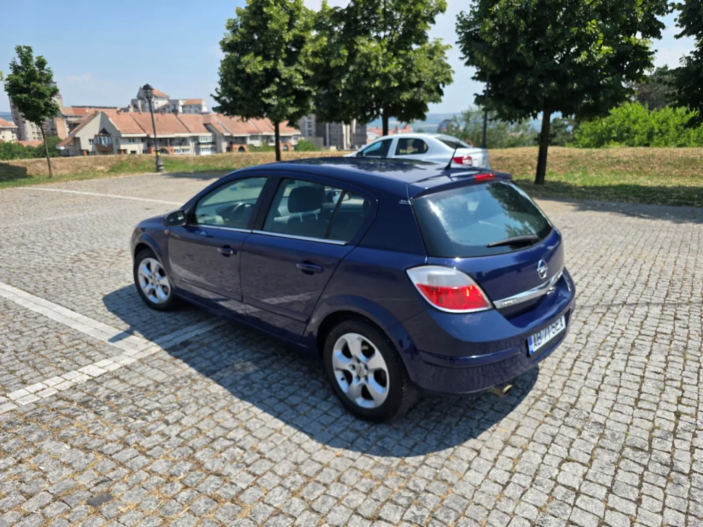 Cumpara/ Vinde online Opel Astra 2004 SH, la cel mai bun pret pentru tine!