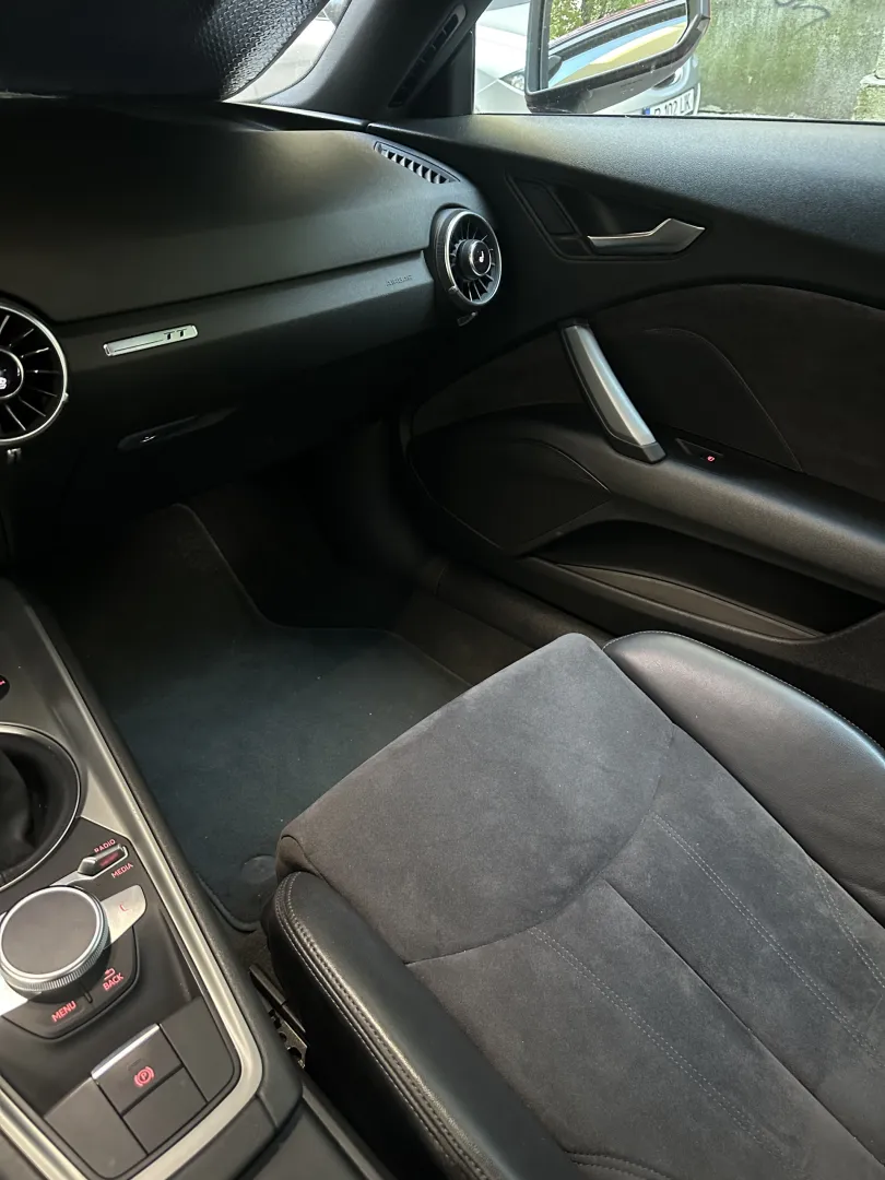 Cumpara/ Vinde online Audi TT 2016 SH, la cel mai bun pret pentru tine!